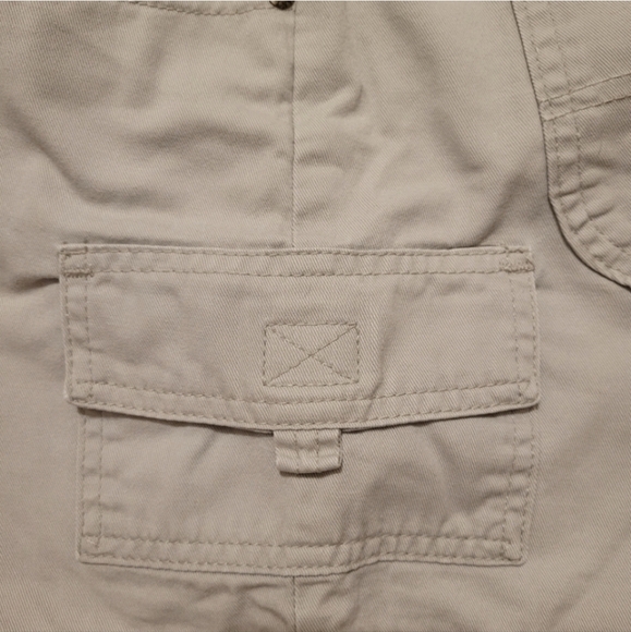 Vintage Lee Dungarees Can't Bust 'em Shorts, Size 5 | Khaki Fitted Cargo Shorts - Picture 5 of 8